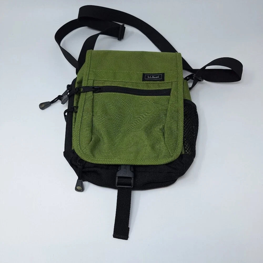 L.L. Bean Nylon Outdoor Shoulder Bag Women Unisex Top Handle Shoulder